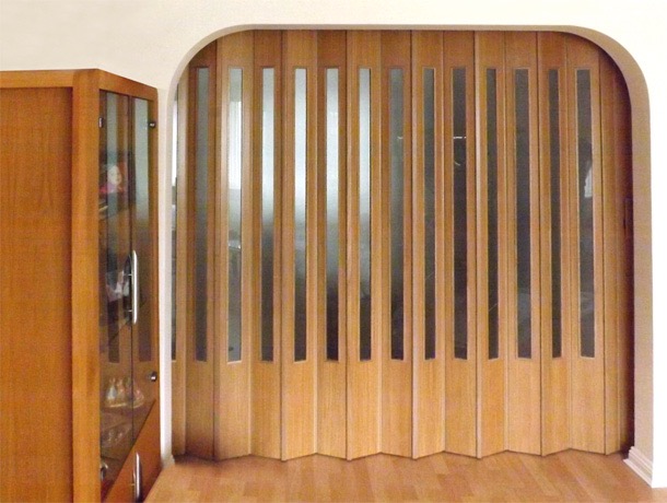 best accordion doors in dubai-glassrus